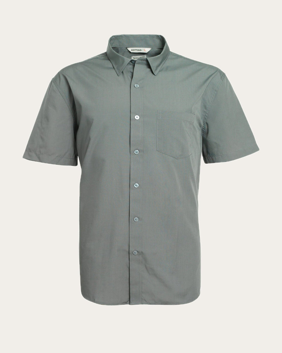 Camisa Hombre Guayabera Lisa Gris Oscuro · foto 3